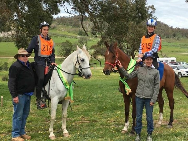 Normal
0
false
false
false
EN-AU
ZH-TW
AR-SA
MicrosoftInternetExplorer4
Owner of these two horses Jim Green with son Jamie Green 5th middleweight plus Best conditioned horse and Kelsey Irvine 1st lightweight plus Best conditioned and winner of Pat Slaters cup with trainer Kaylea Maher. 