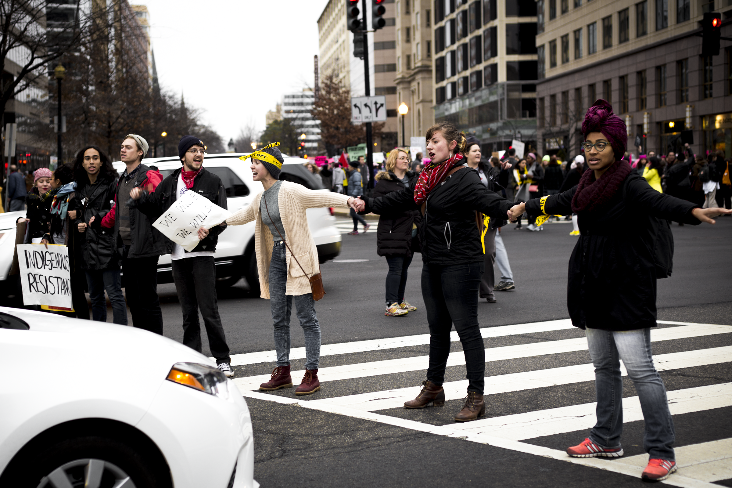 IMG_8853_trafficchain_CU_sm.png