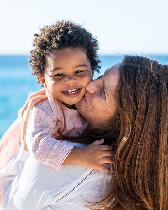 Is it just us, or is anyone else super jealous of toddlers right about now? They remain blissfully happy and full of joy. I loved this session from January with little E. She has the best smile - don't you think?!
.
.
.
#TQFamilies #bermudaphotograph