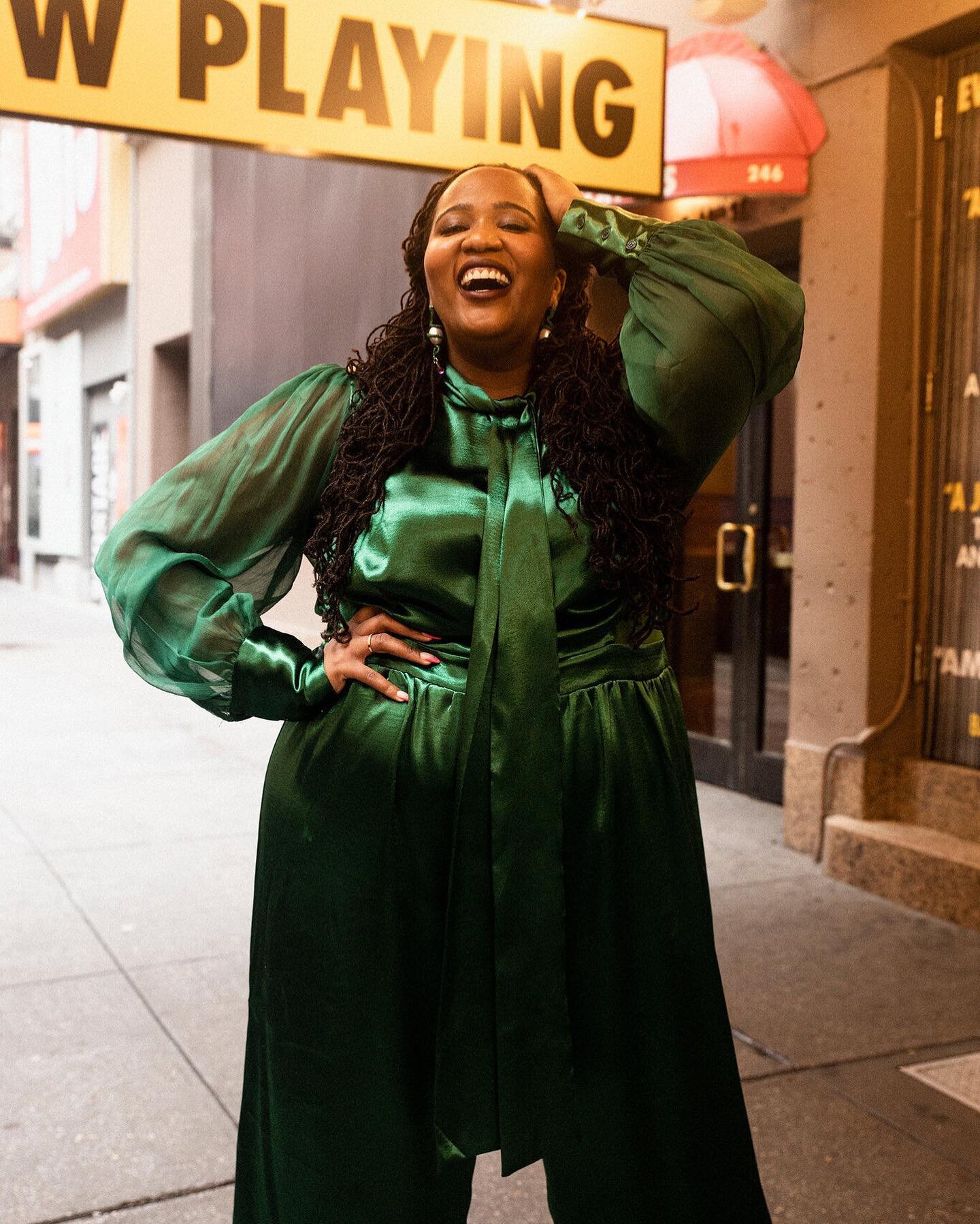 Did you know? Sunday's special BNHM guest, @aneesafolds, is part of the Special Tony Award-winning cast of @freestylelovesupreme! ...Should we break it to her that we are also award winners? Phony Award winners?

📸: The New York Times