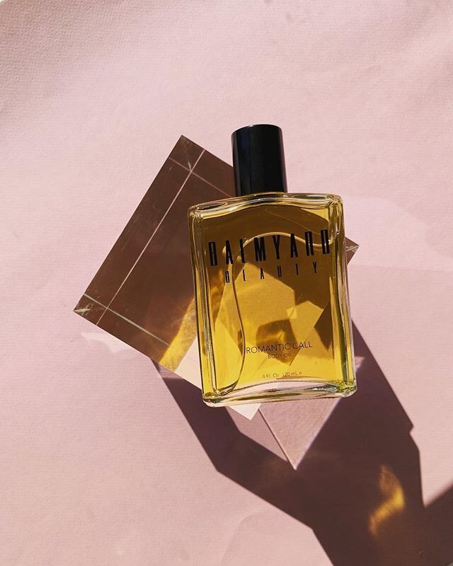 Romantic Call Body Oil 💗 Skin is supple and sexy with Coconut, Kukui and Hibiscus Seed oils plus Balmyard&rsquo;s signature all natural botanical fragrance 🌺 Summer in a bottle.