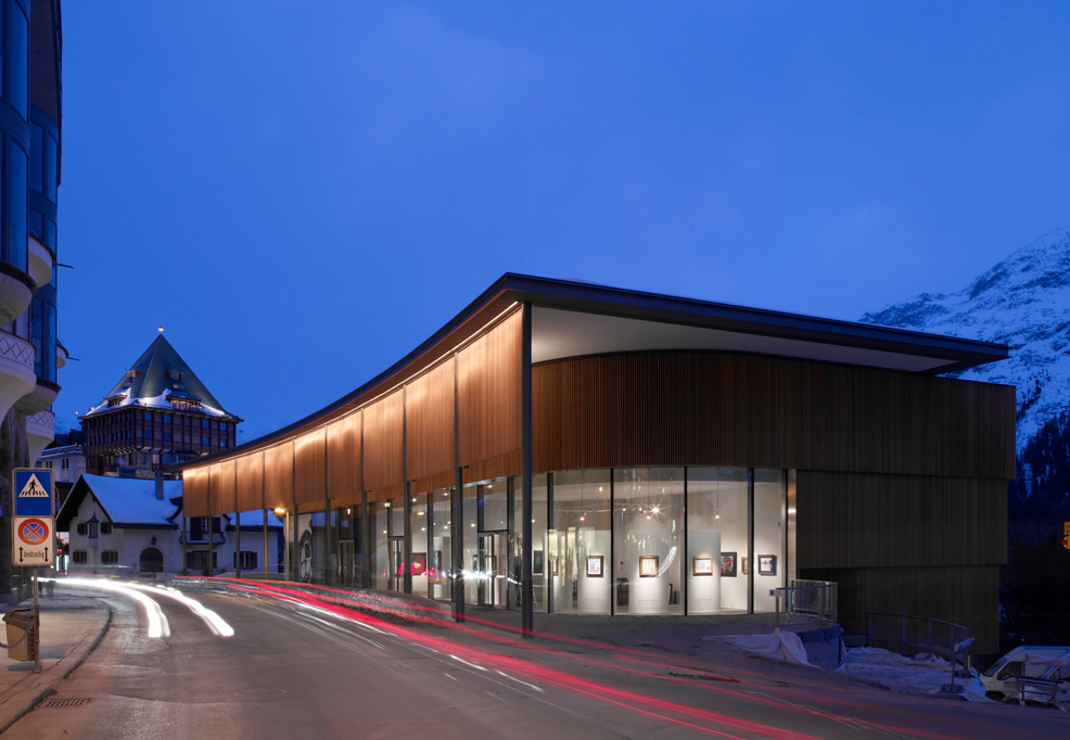 night view1.jpg