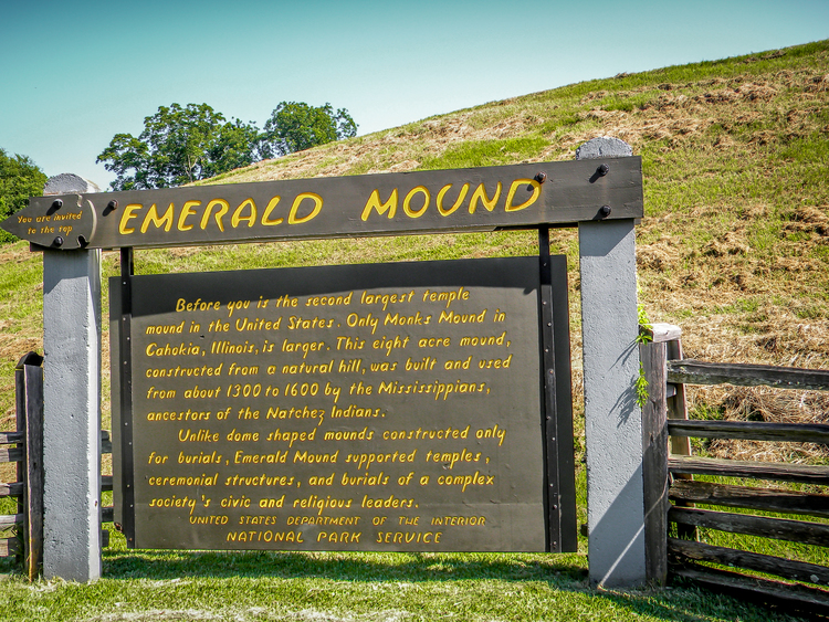 Emerald+Mound.jpg