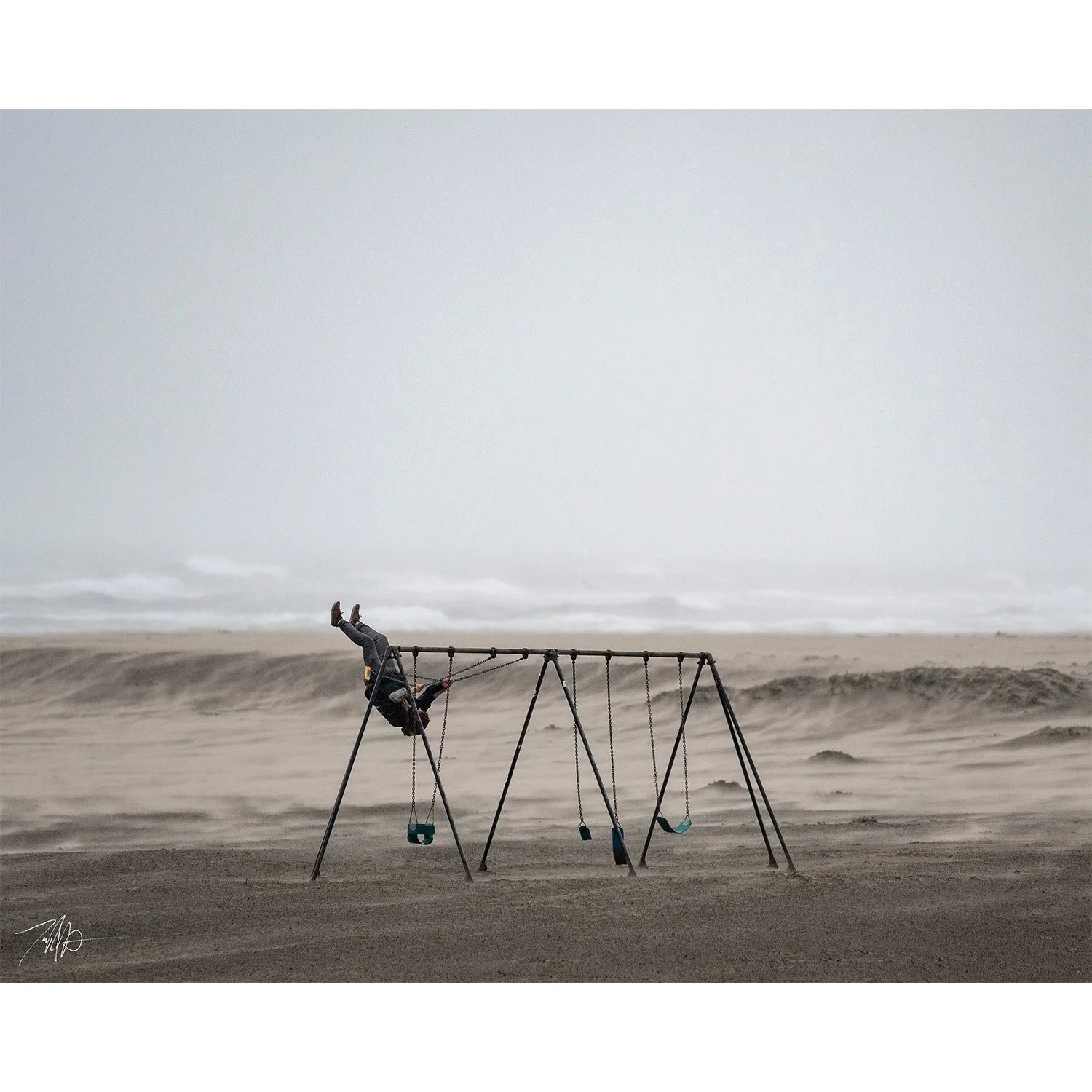 Swingin'.jpg