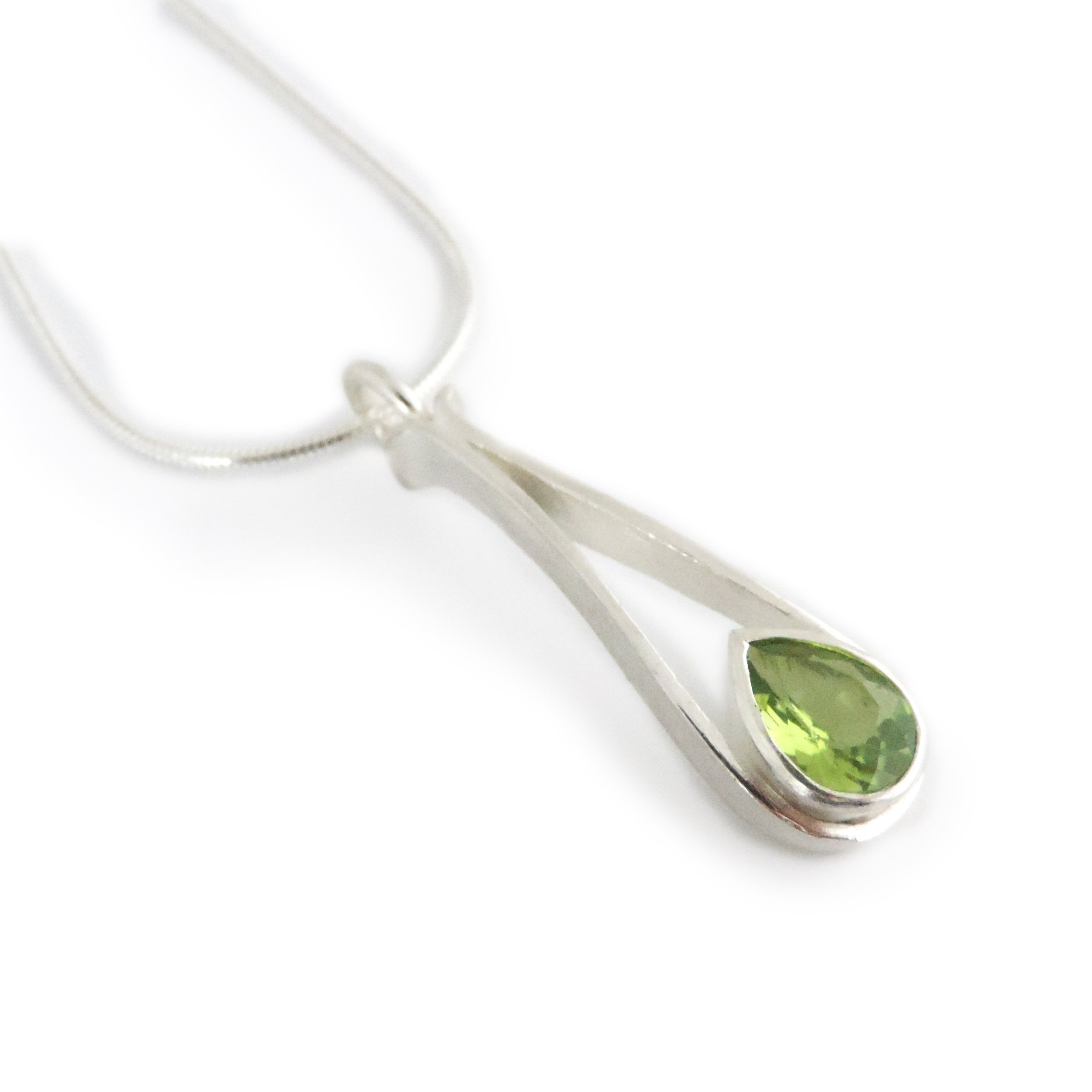 Peridot teardrop loop pendant