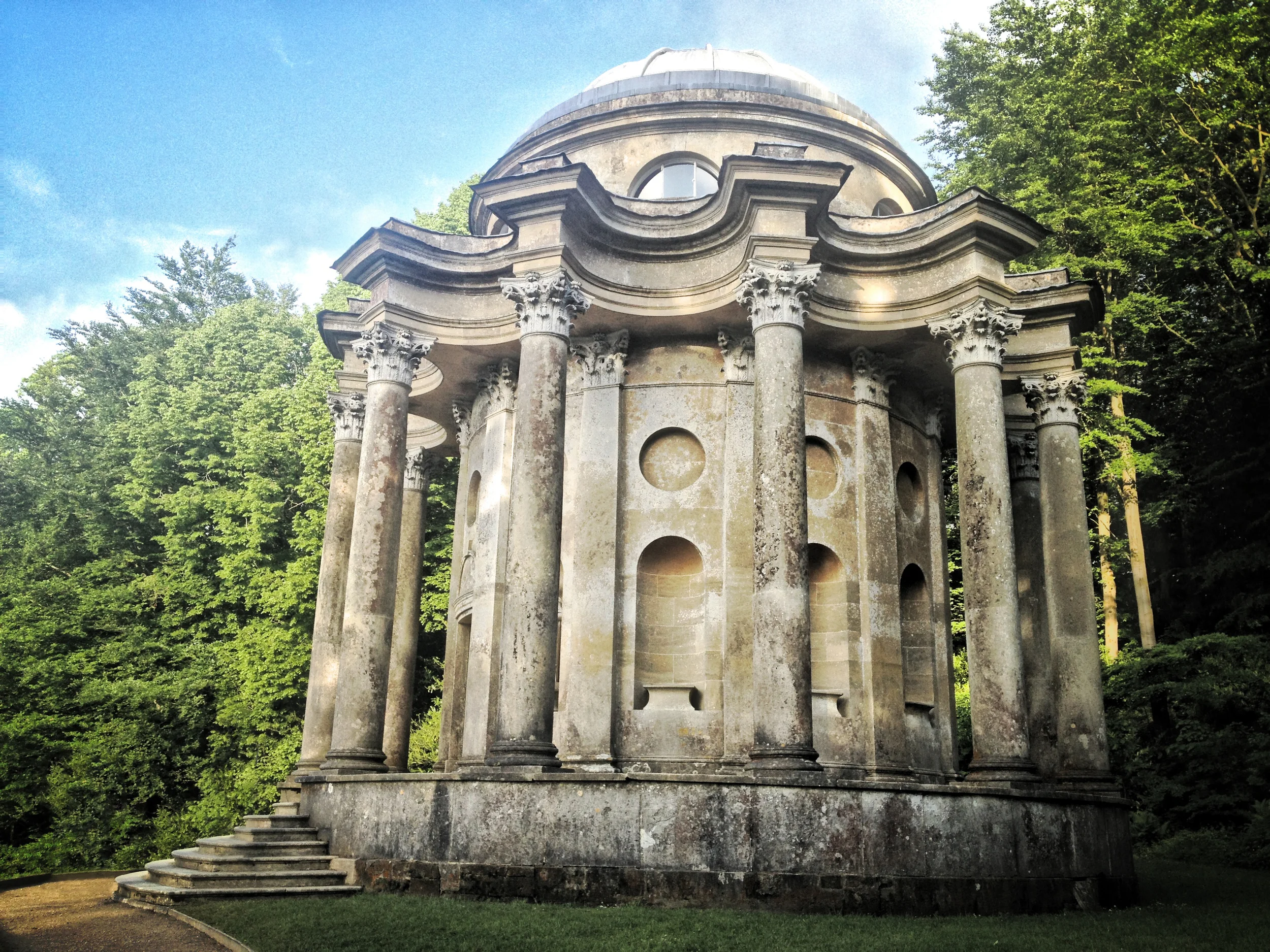 Temple of Apollo - England