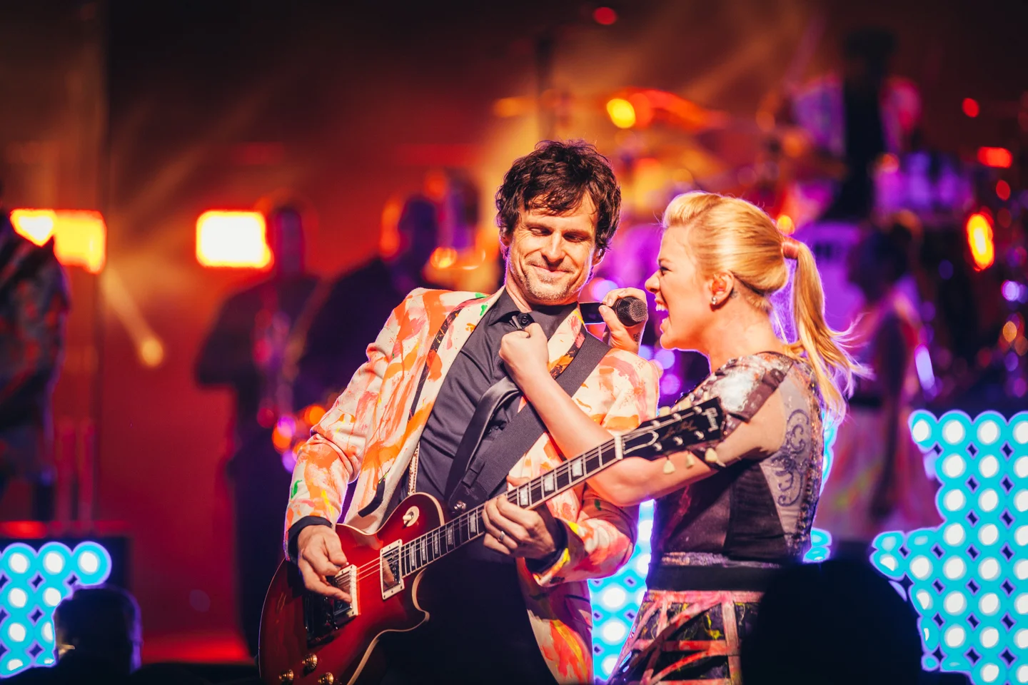Kelly Clarkson - KCM5 Tour