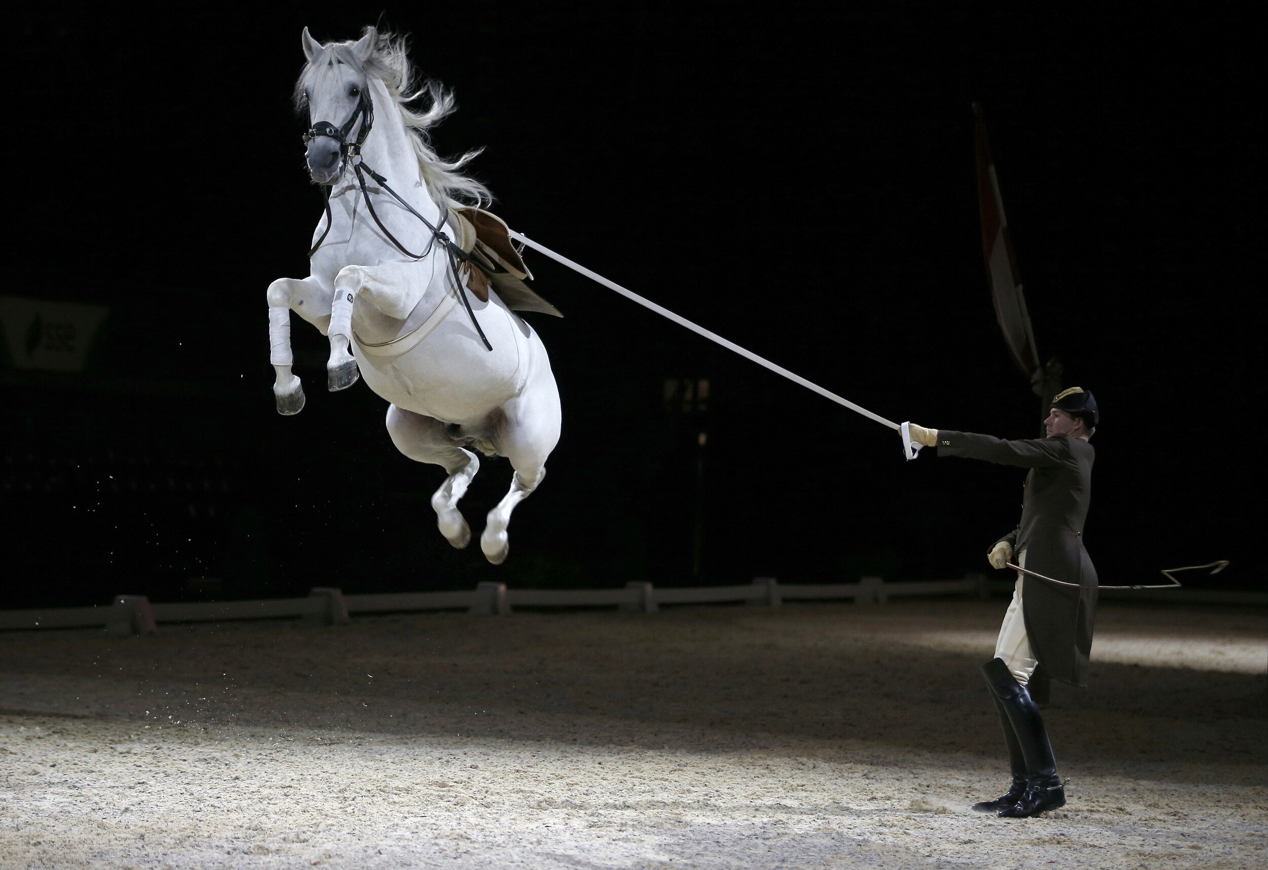 Riders and his horse of the Spanish Riding School of Vienna performs during a dress rehearsal at the SSE Arena in London, Britain November 10, 2016 