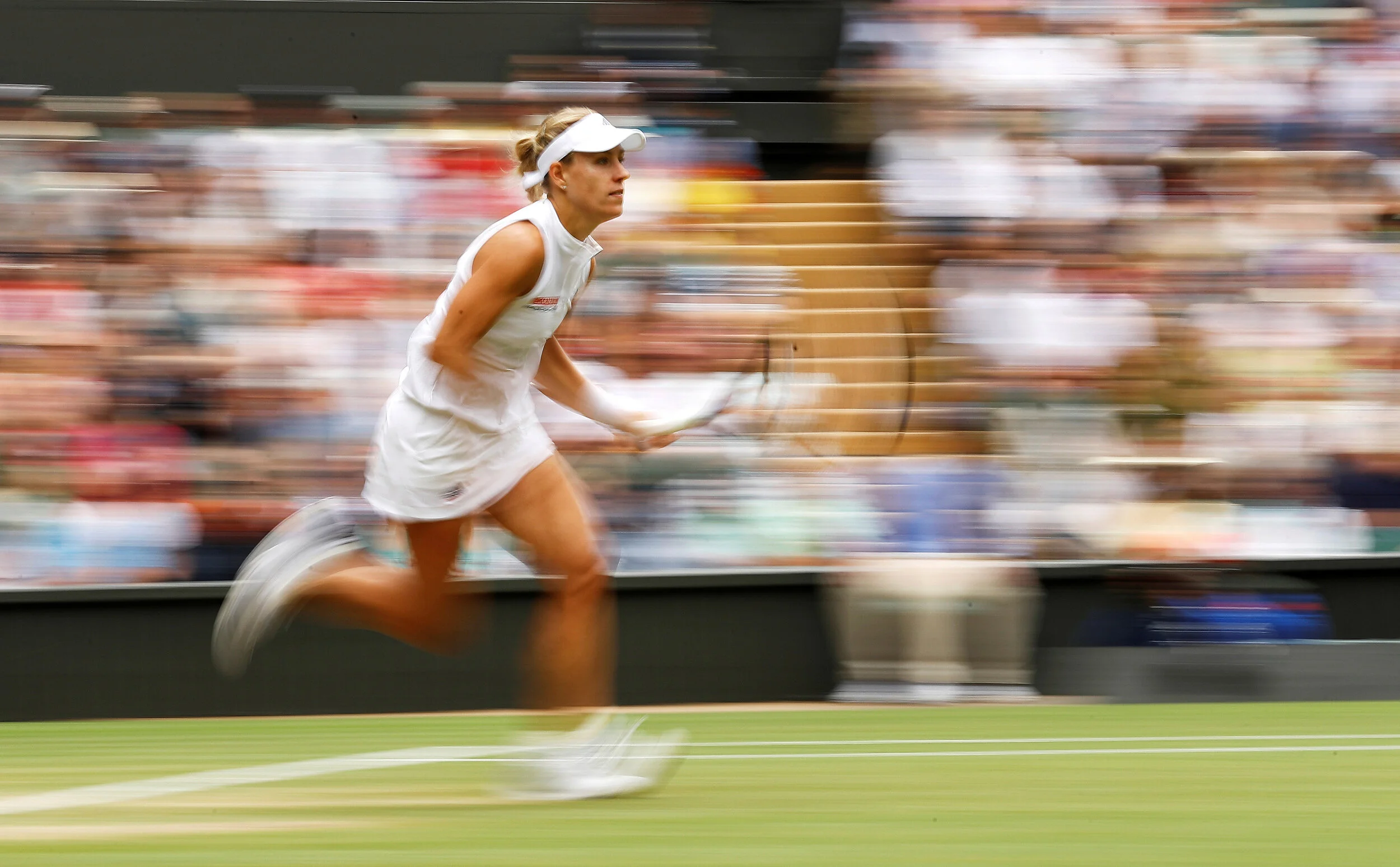  Germany's Angelique Kerber in action during her quarter final match against Russia's Daria Kasatkina. Wimbledon - All England Lawn Tennis and Croquet Club, London, Britain - July 10, 2018. 
