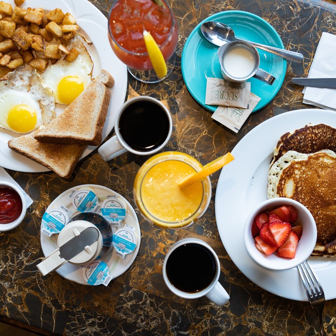 Only 2 days left of our February Breakfast Specials! 

- $5 Mimosas
- $5 Caesars
- $12.95 PGs Classic Breakfast
- $12.95 Buttermilk Pancakes

@todayinjasper @astoria.jasper