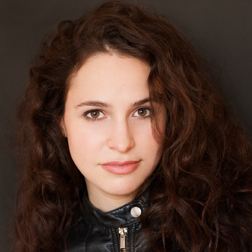 Natasha Coppola-Shalom "Tia"
