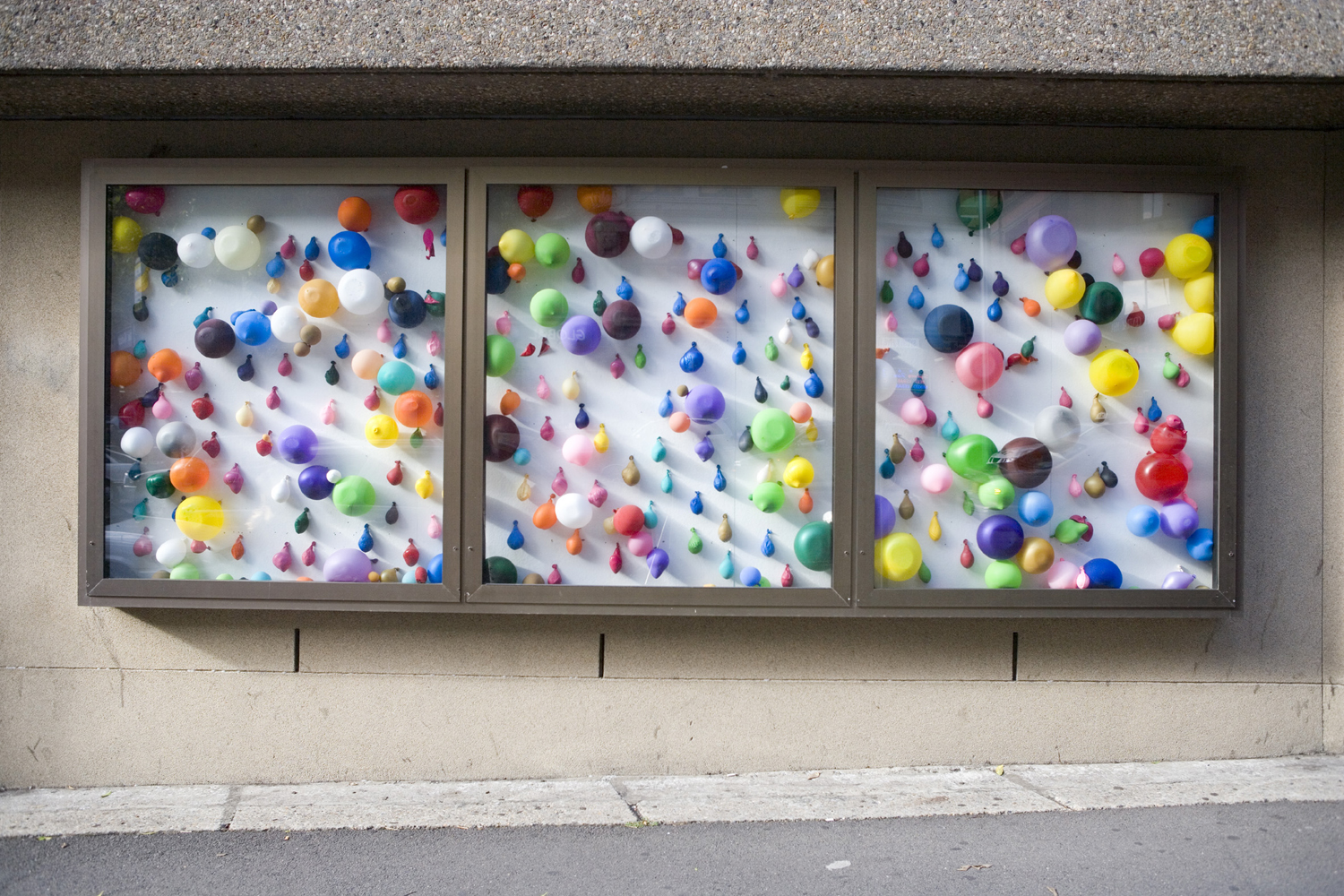    Around Around &nbsp;&nbsp;2006  McK17 Public Art Project, McKell Building, Government Architects Office, Sydney Balloons and existing vitrines 