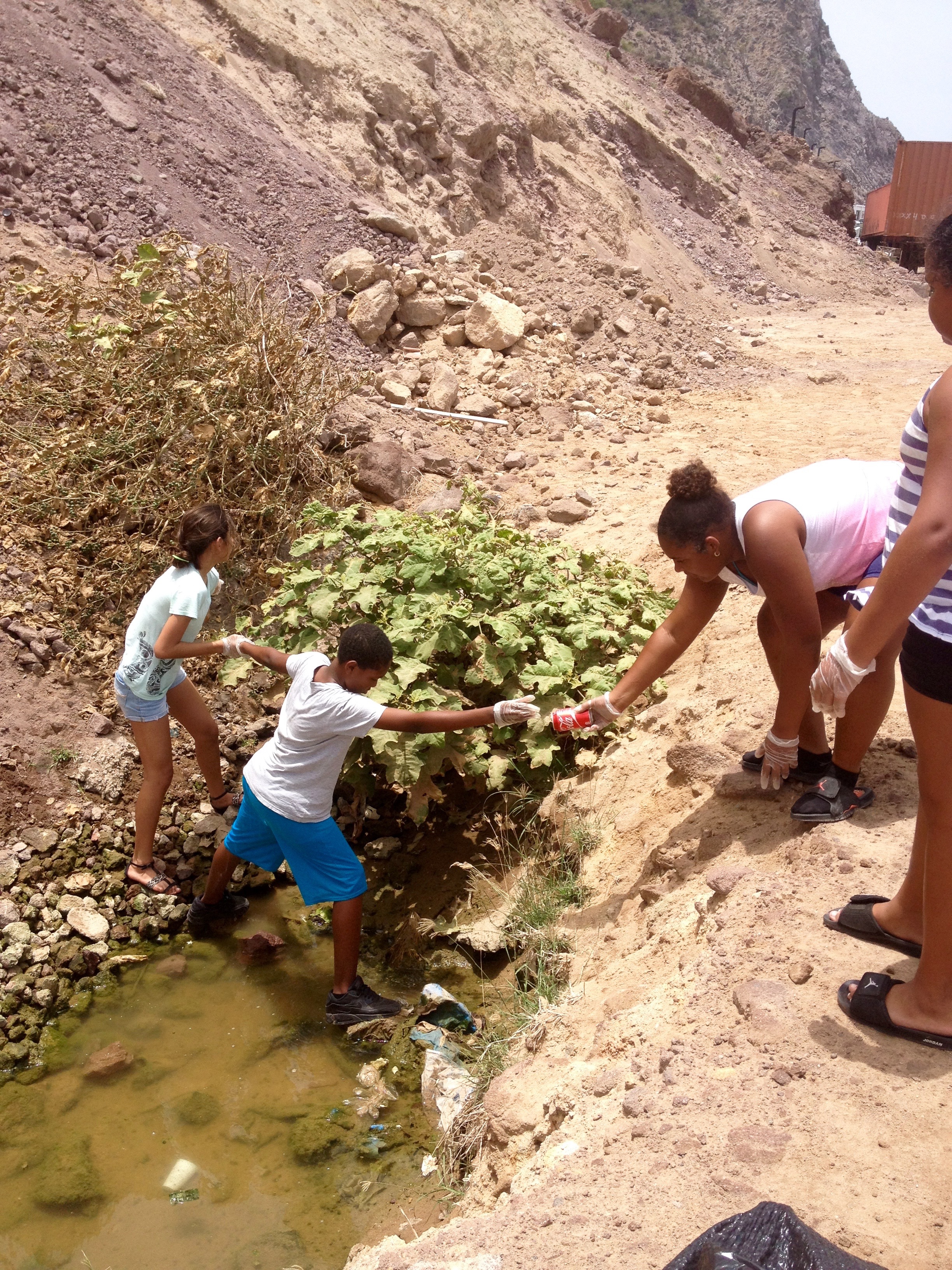 International Coastal Cleanup 2015 - Saba Conservation Foundation (SCF)
