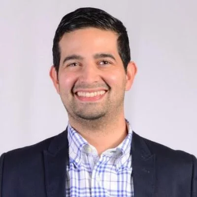 LinkedIn Photo Emilio.jpg