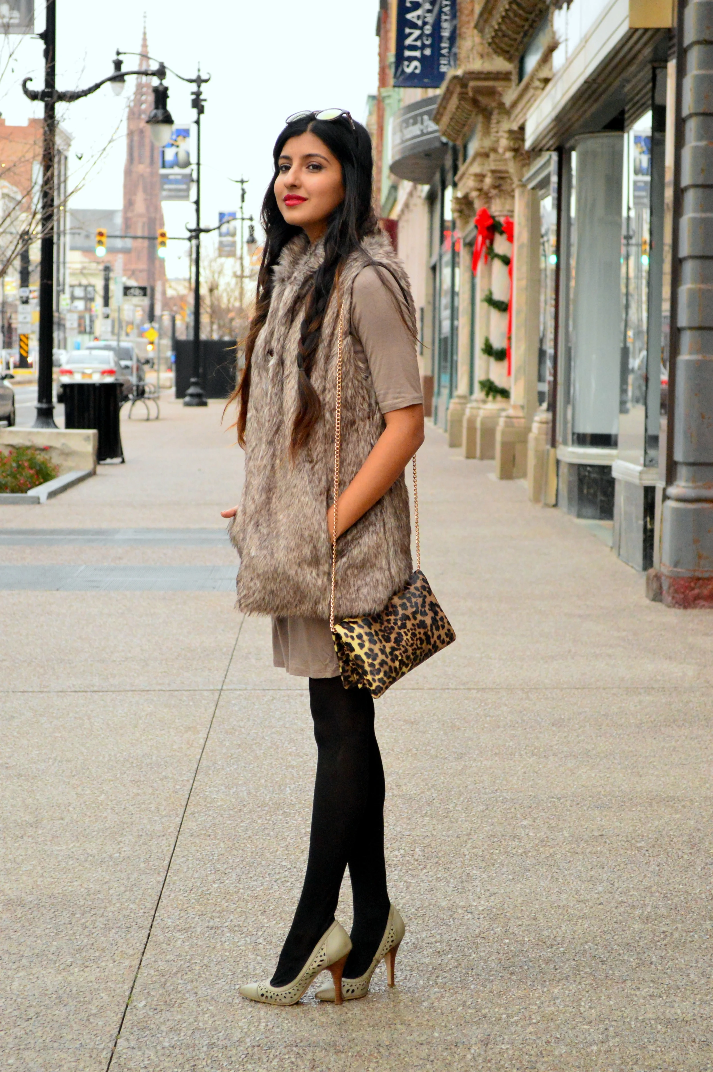 Taupe layers-faux fur 4