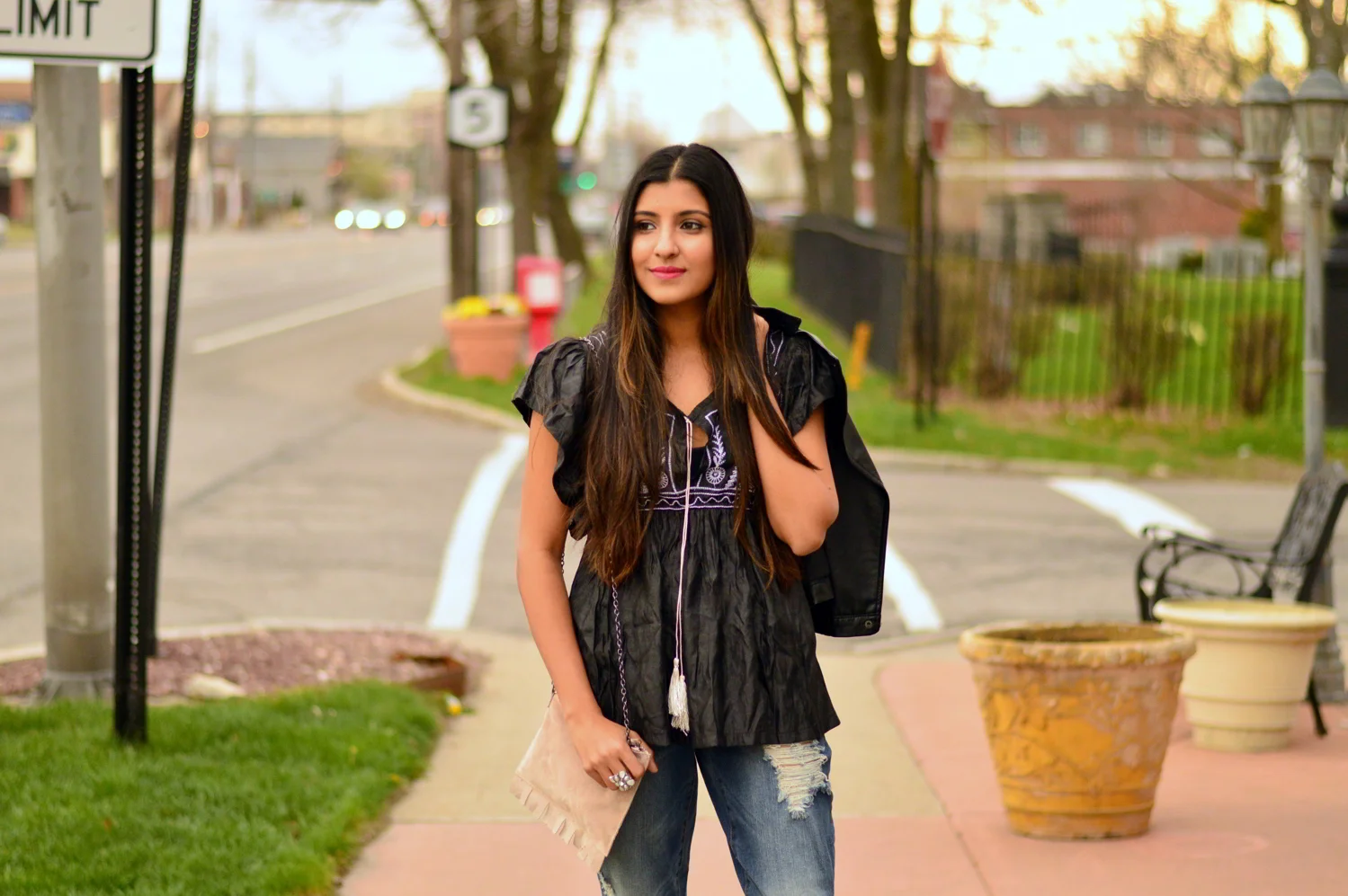 Spring Nights: Breezy Blouse + Distressed Jeans