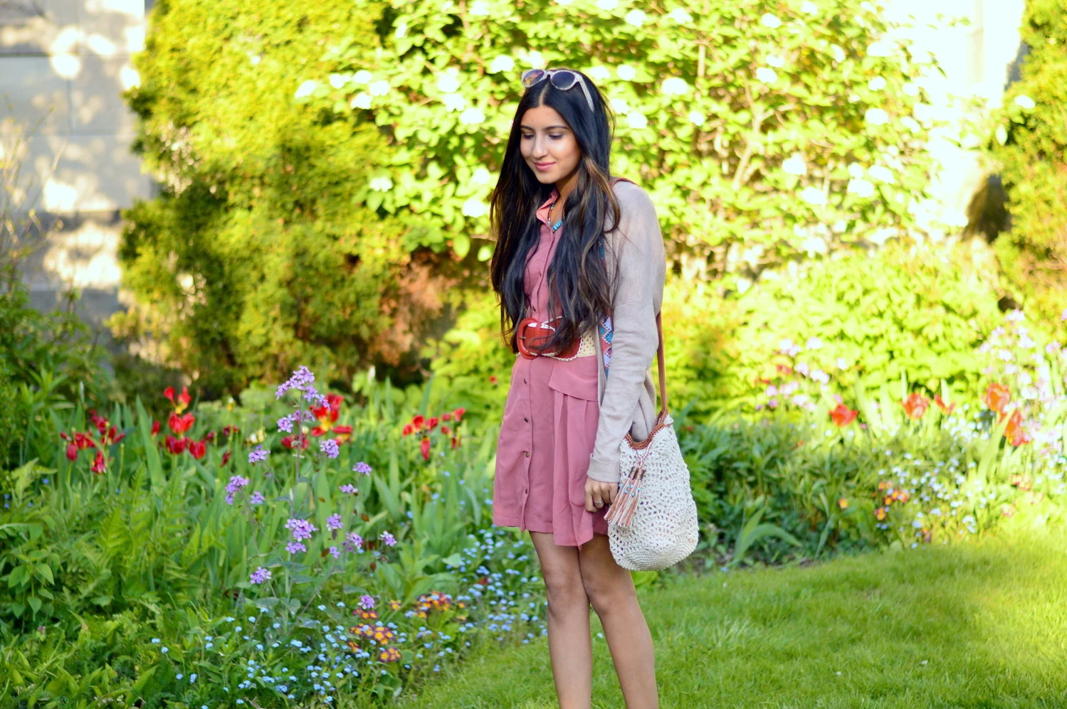 Spring Staples: Crochet Bag + Neutral Cardigan