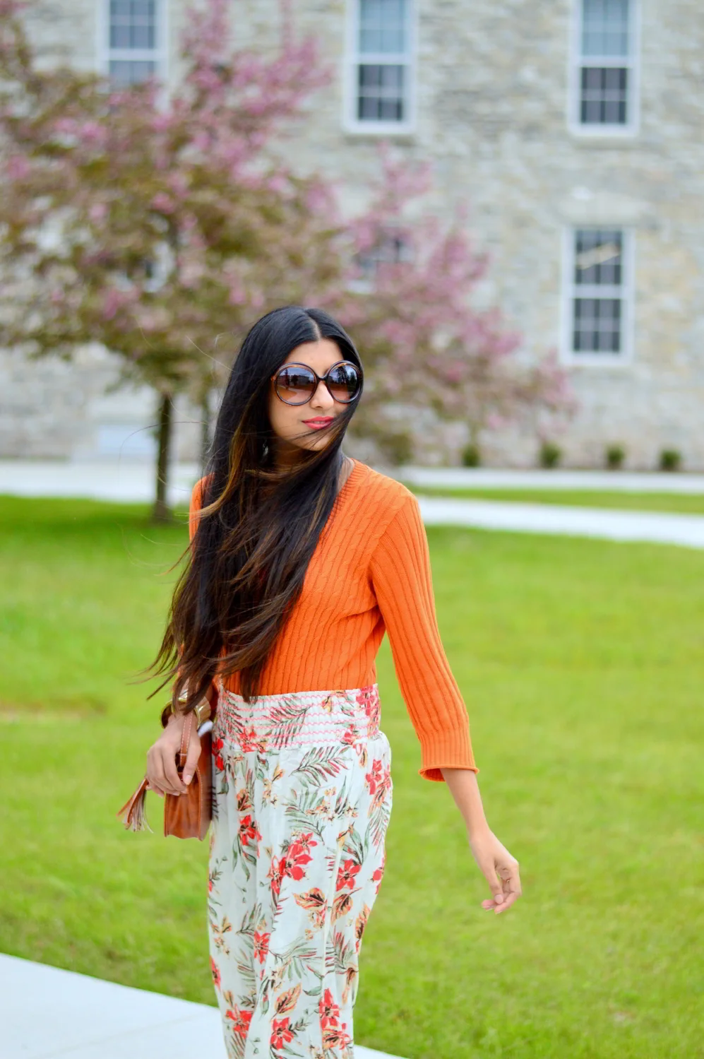 loral-wide-leg-pants-beach-coverup-orange-sweater 2