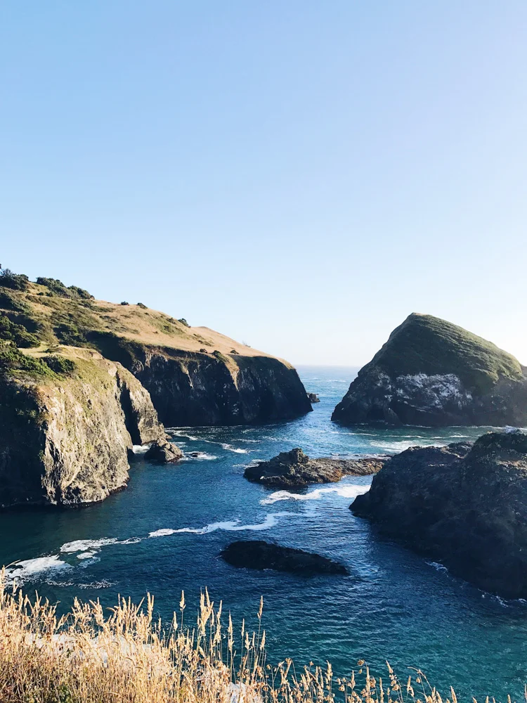 little-river-inn-mendocino-california-travel-blogger-outfit-style 7