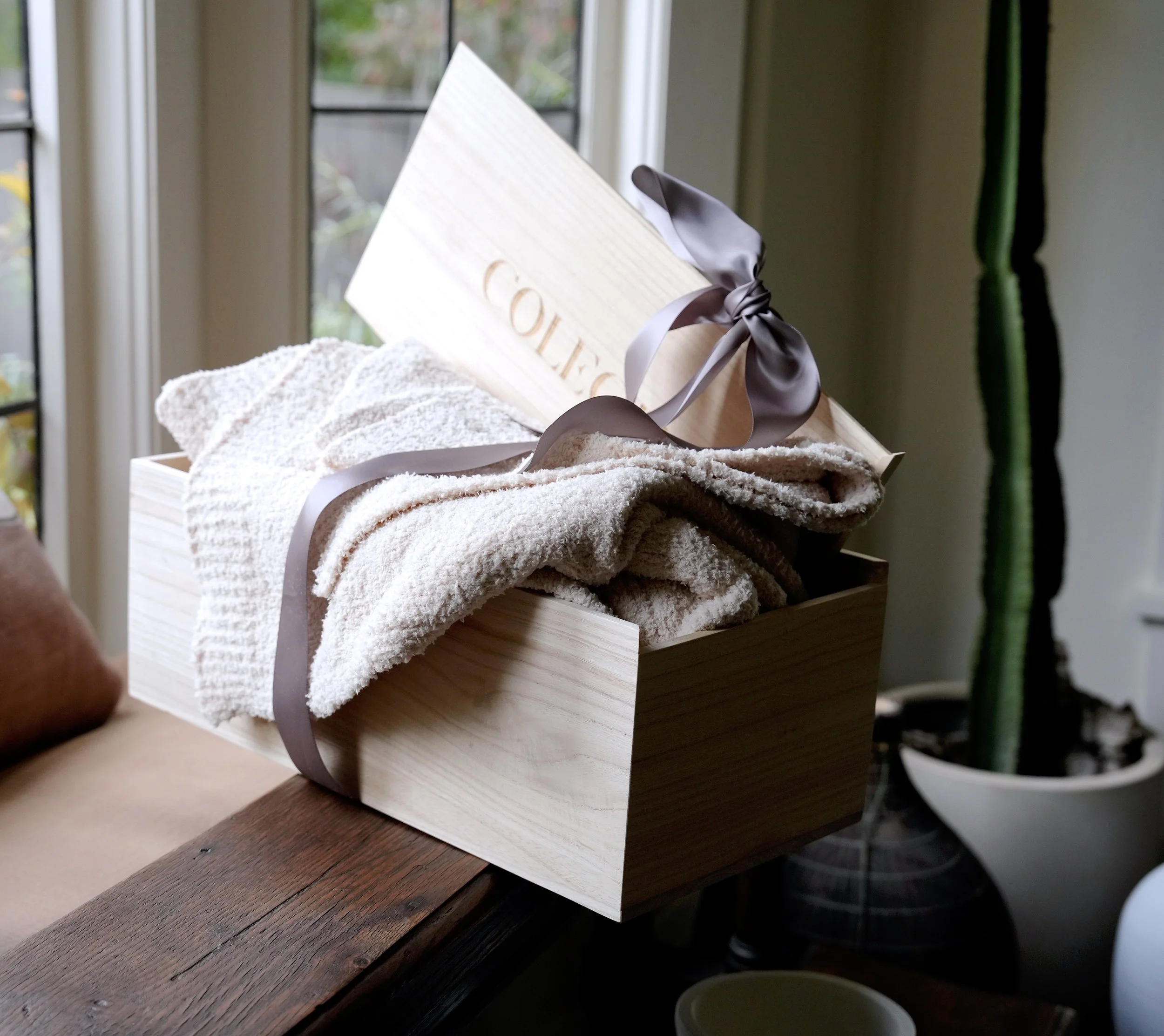 Atelier Cocoon throw (1).jpg