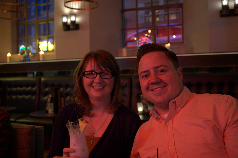 Louise agrees to hold Matt's Pi ñ a Colada