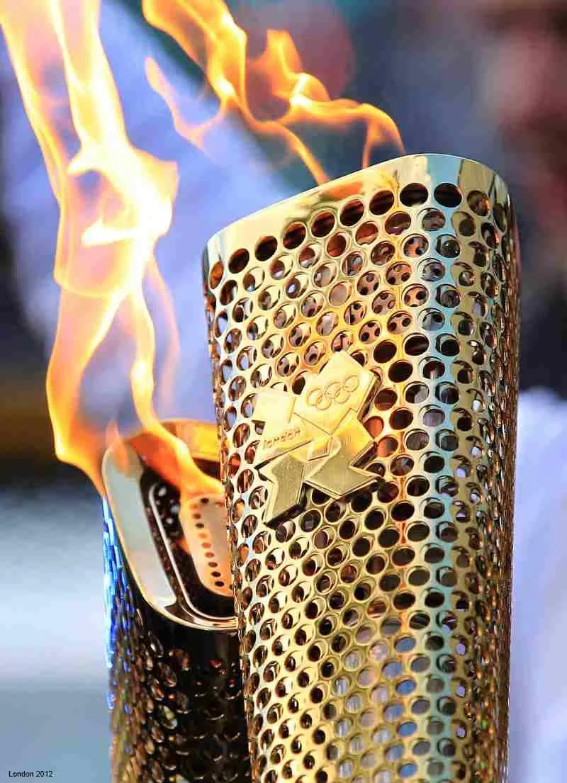 UK_London_Olympic_Torch_Relay__a5fe80689f91471db682a8cc11f6ce96.jpg