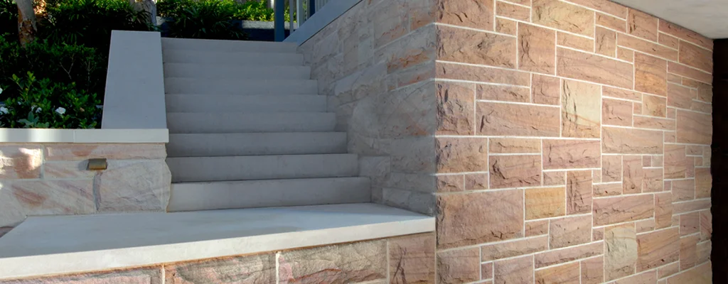 rockfaced random square - pink range- ALM masonry project .jpg