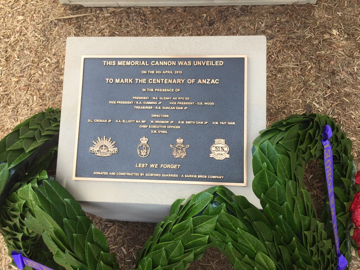 Castle Hill RSL Cannon Donation 9.4.15 (1).jpg