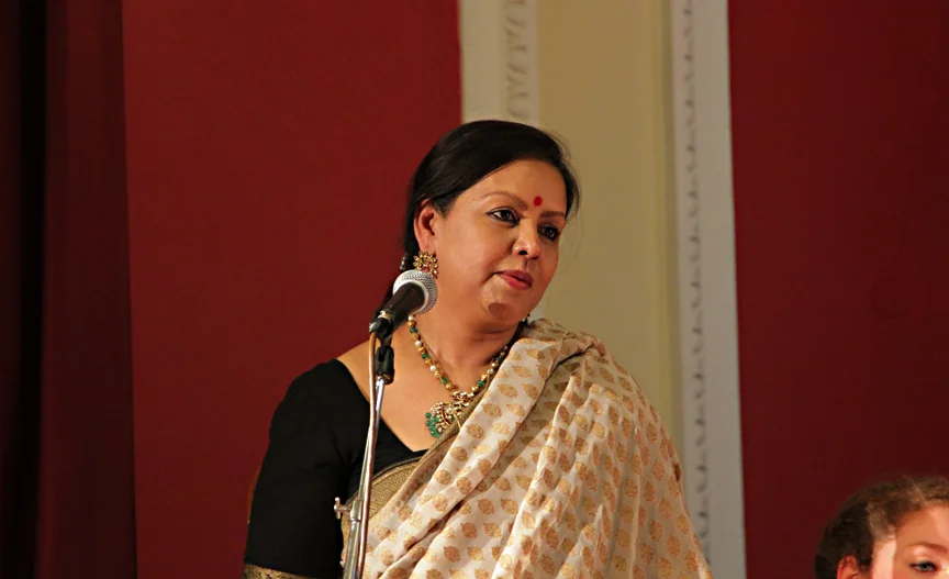 Sangeeta Datta speaking on the evolution of Bengali music at the event, Nehru Centre, London, 15/09/2015.
