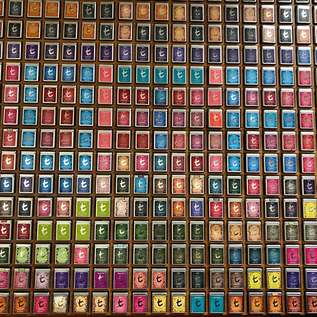 More colours of Sri Lanka at The Grand Hotel 
#tea #srilanka #ceylon #travel #dilmah