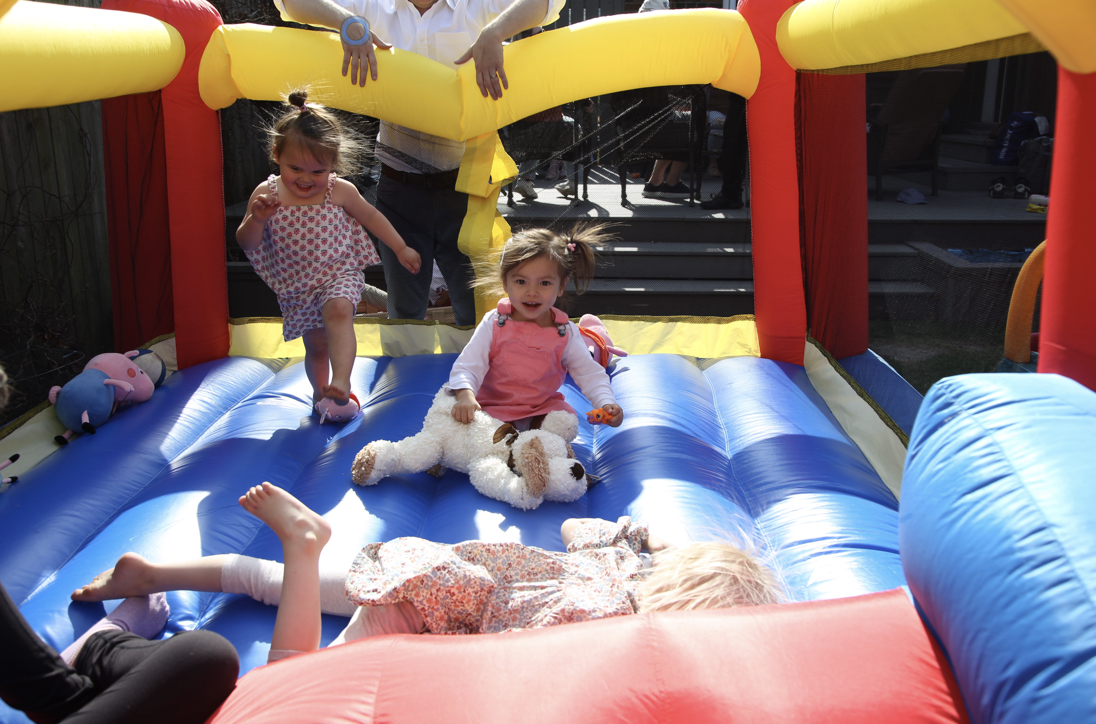 bounce house.png