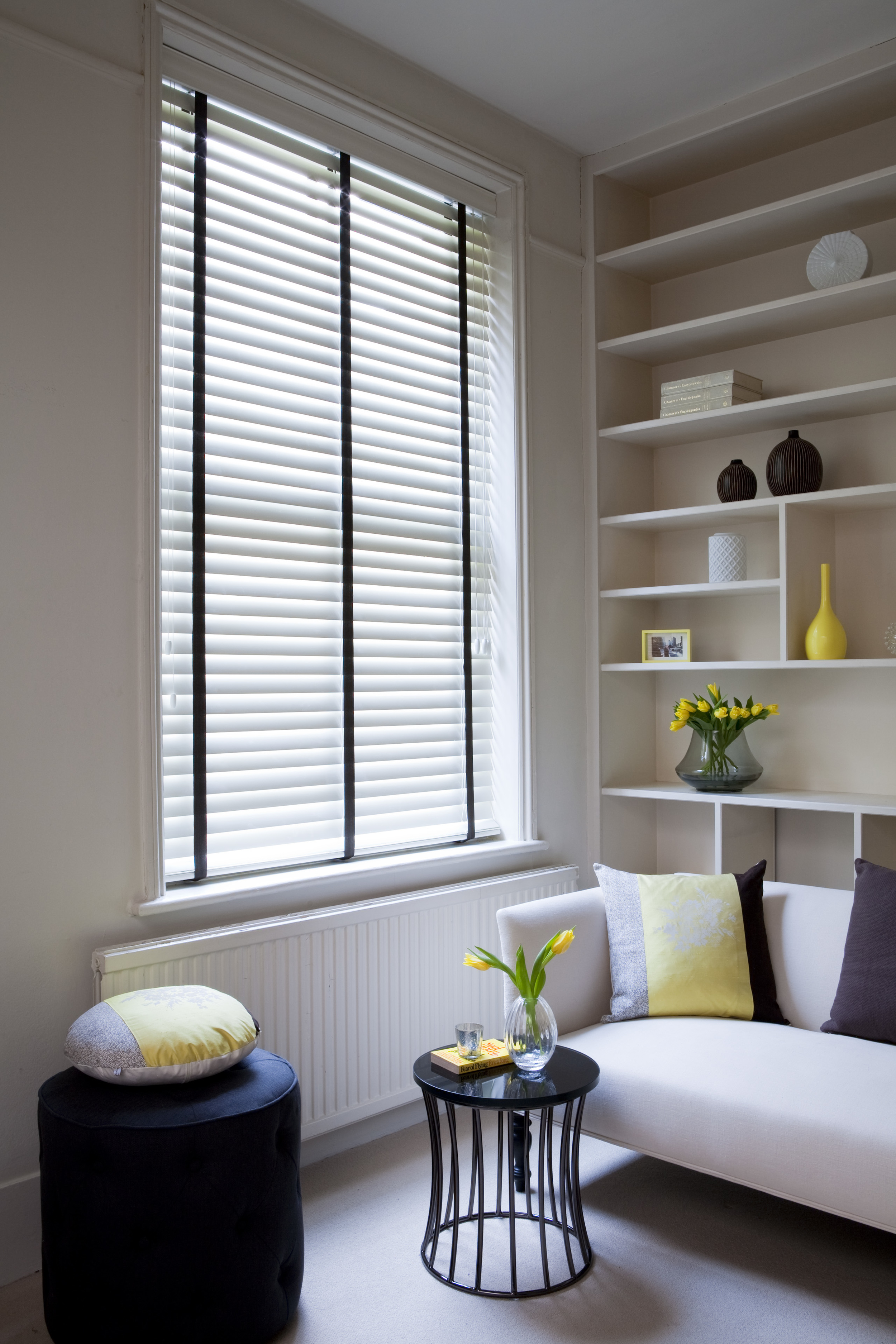 venetian blinds