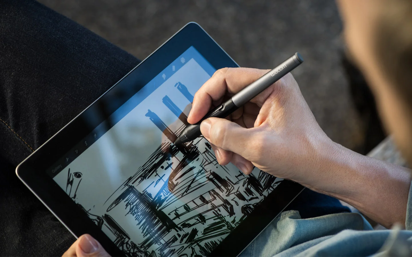 New Intuos campaign features Arnold using the Creative Stylus 2
