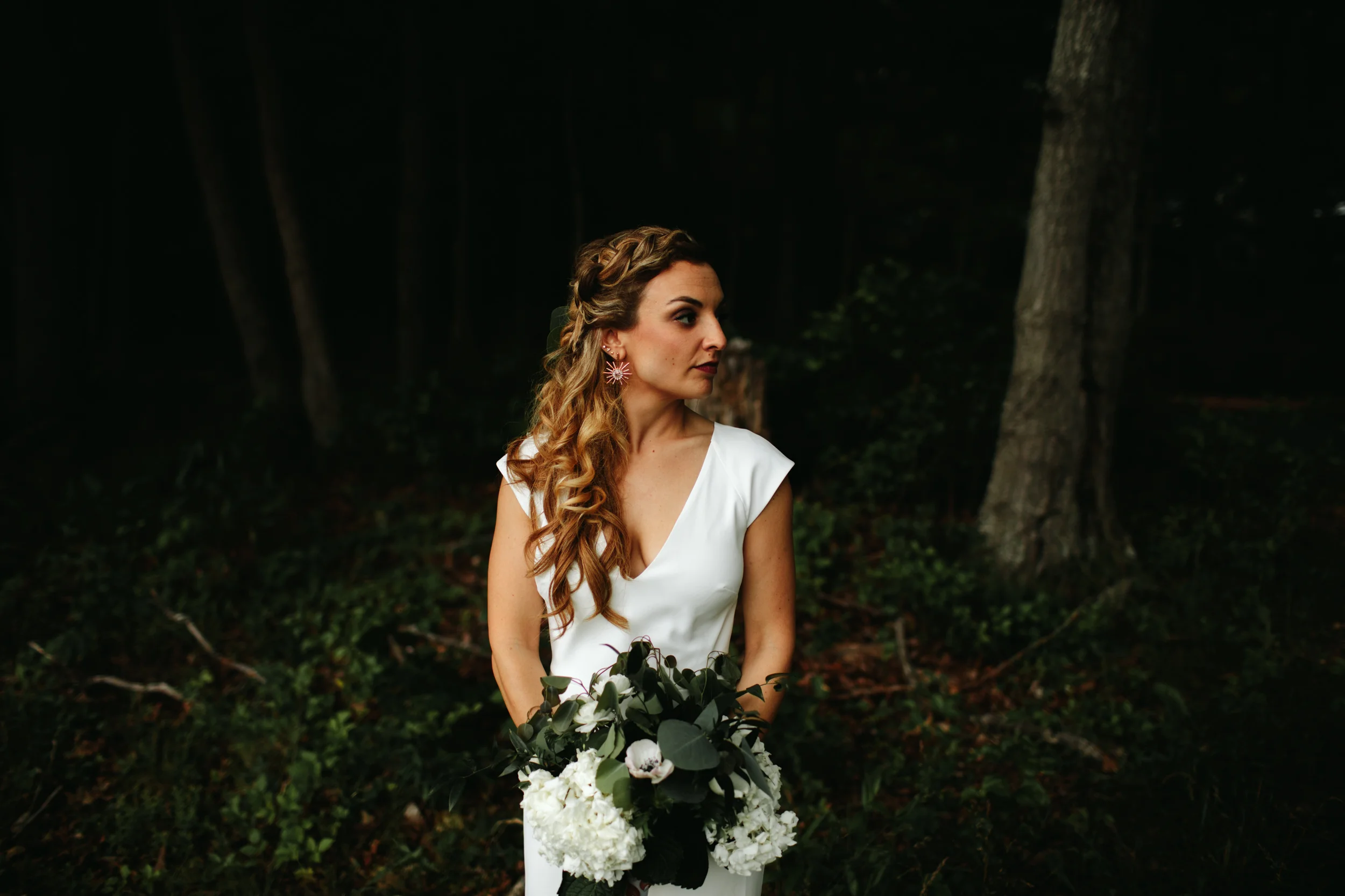 woodsy-wedding-portraits-16.jpg