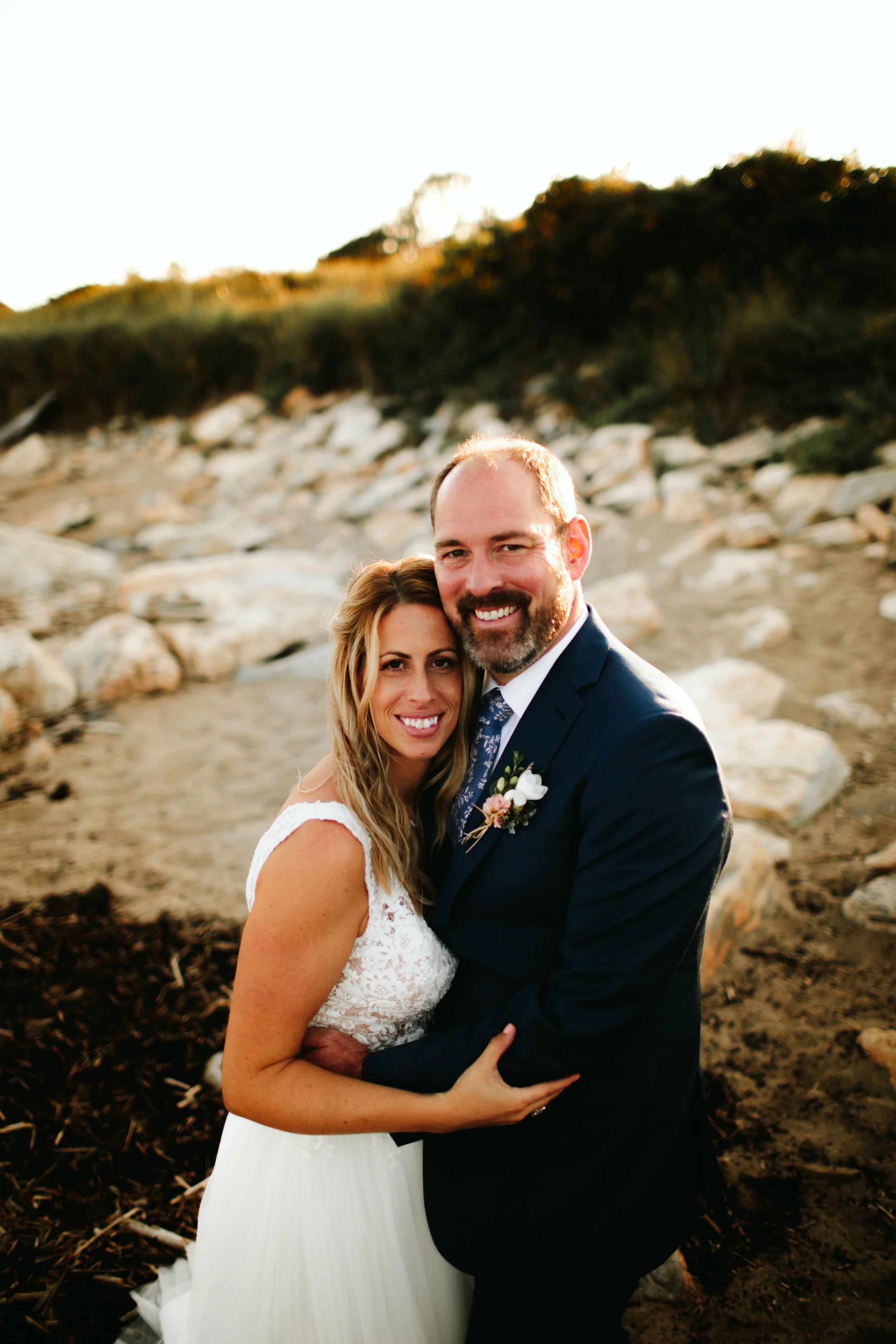 COUPLES-WEDDING-PORTRAIT-REID-STATE-PARK-GEORGETOWN-MAINE-7.jpg