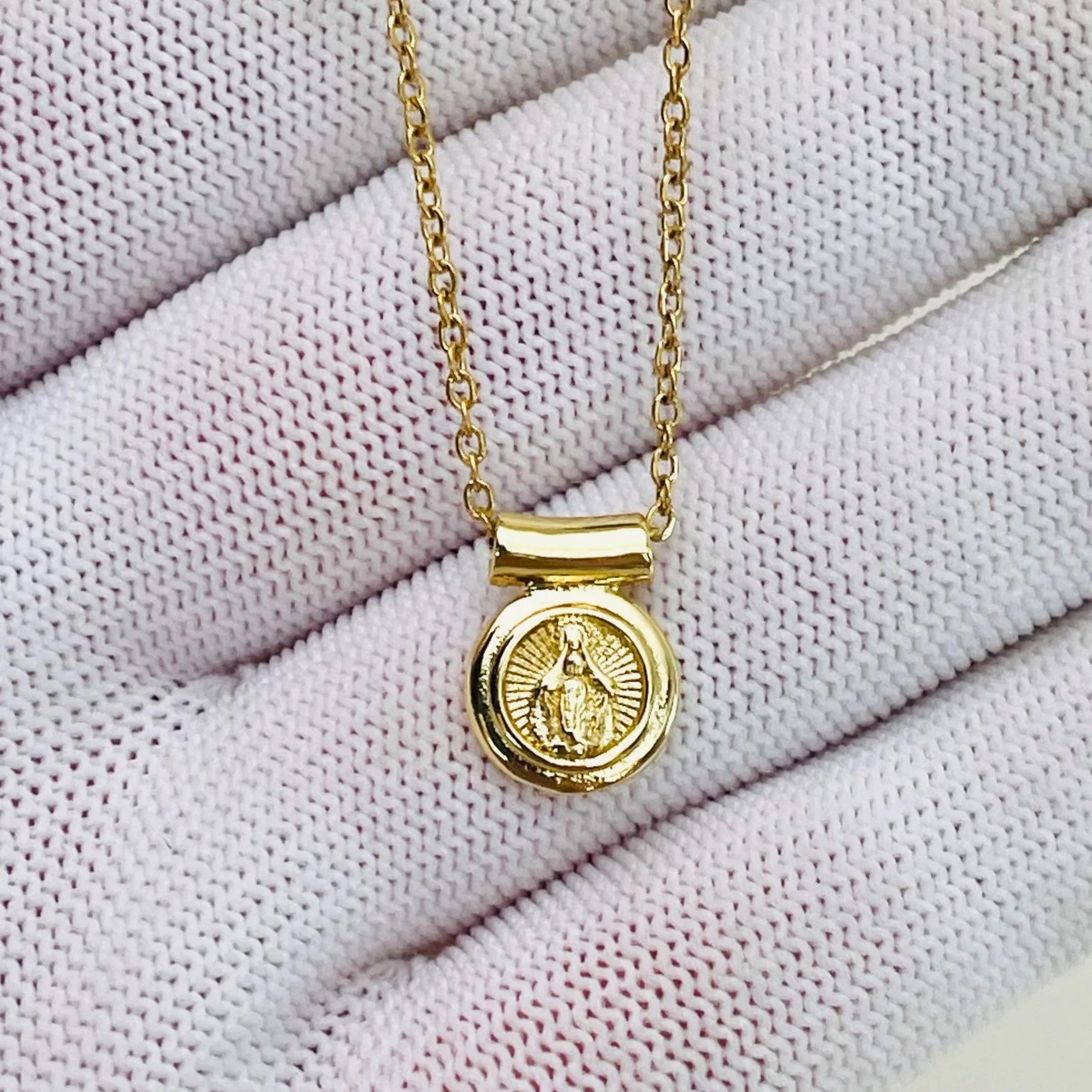 Mary Miraculous Medal Circle Pendant