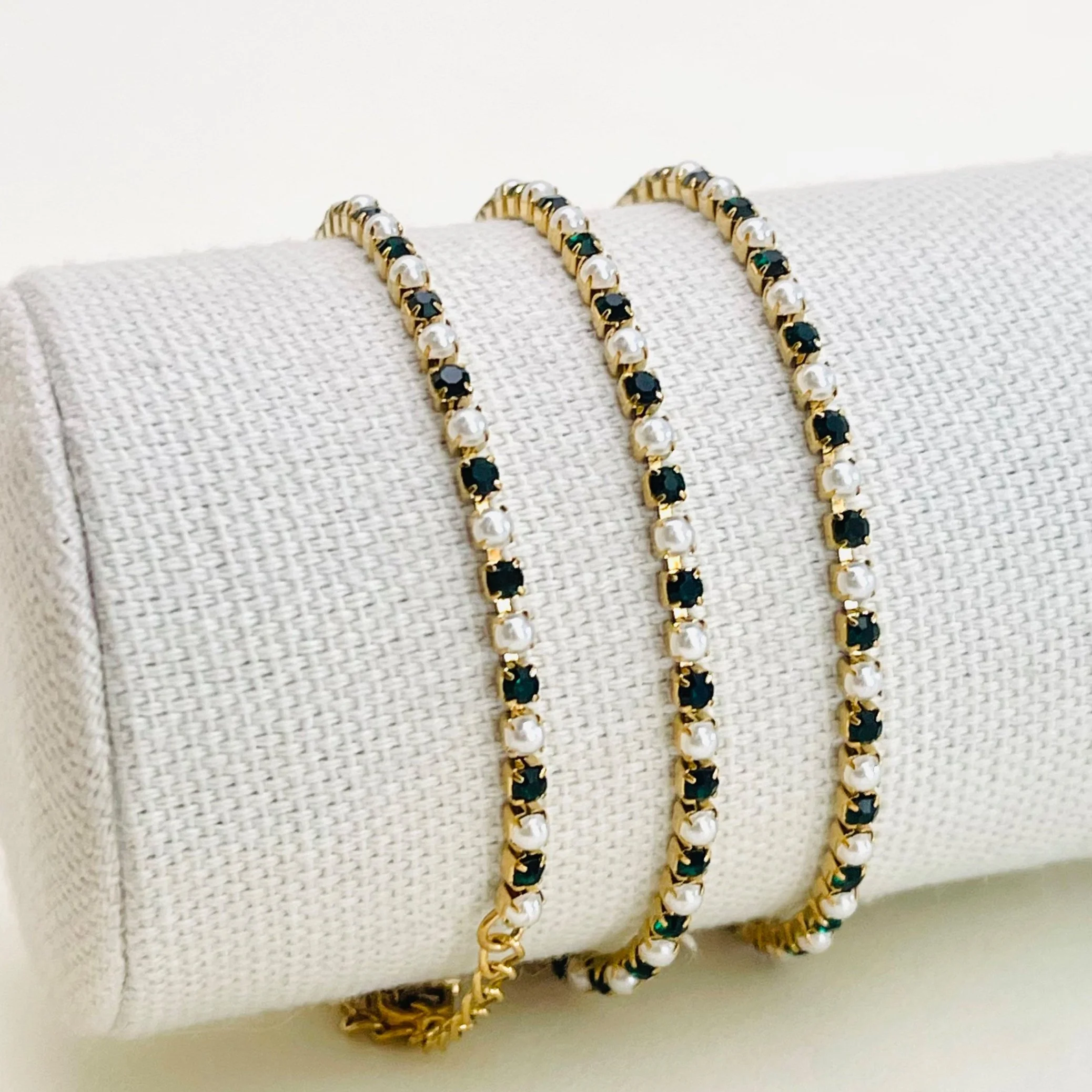 Black Onyx and Pearl Tennis Bracelet - Stainless Steel