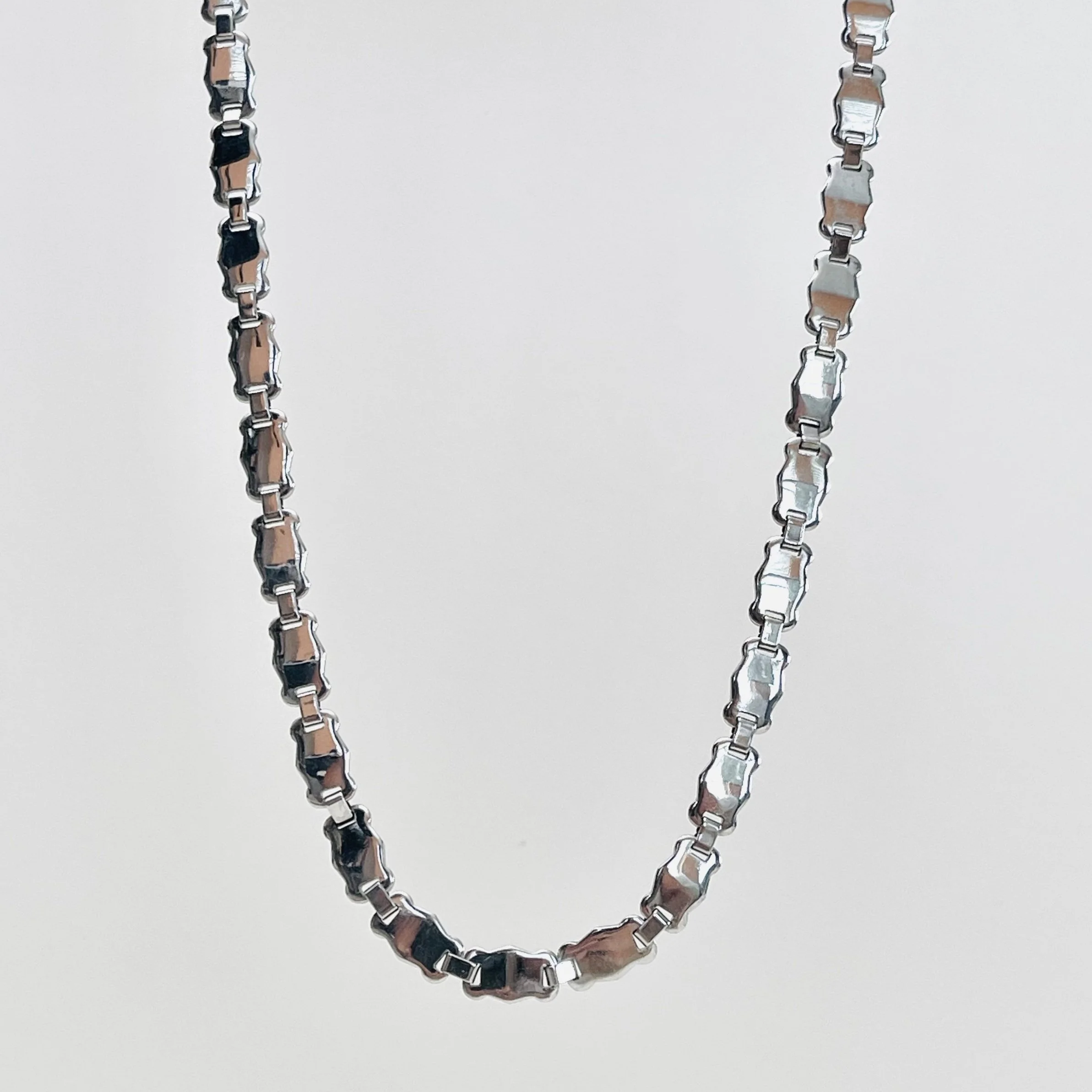 Silver Crest Layering Chain - Stainless Steel