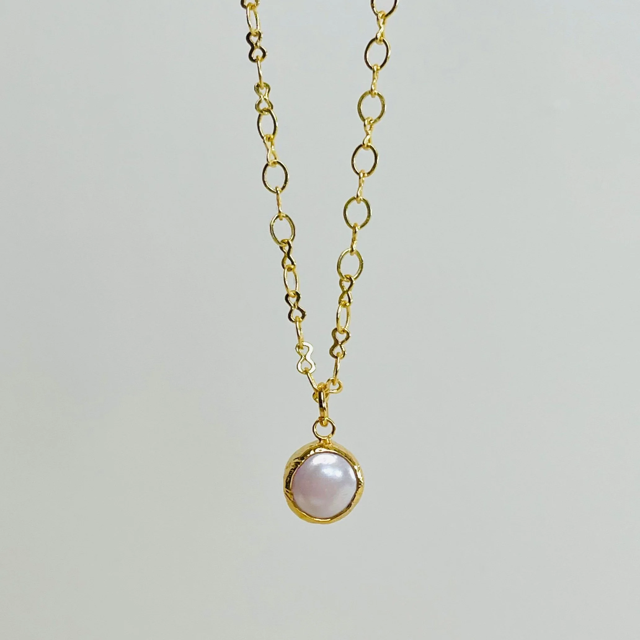 Baroque Pearl Pendant