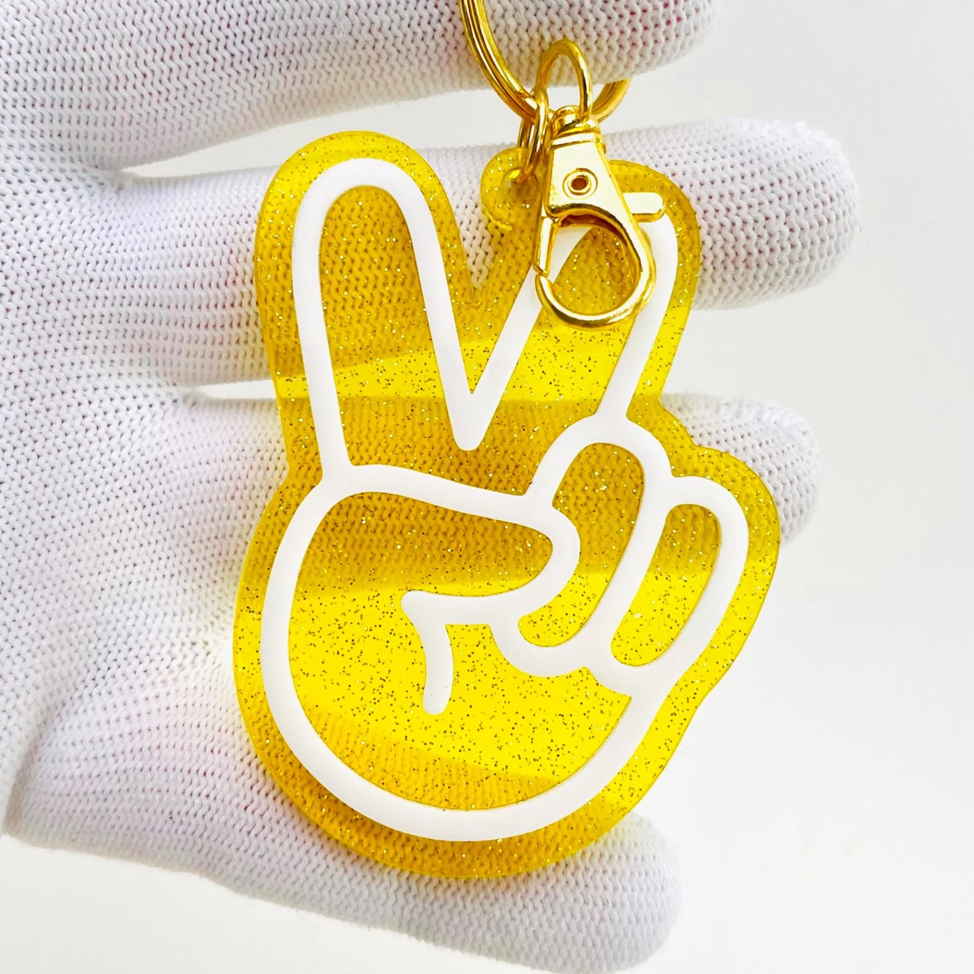 Retro Peace Sign Fingers