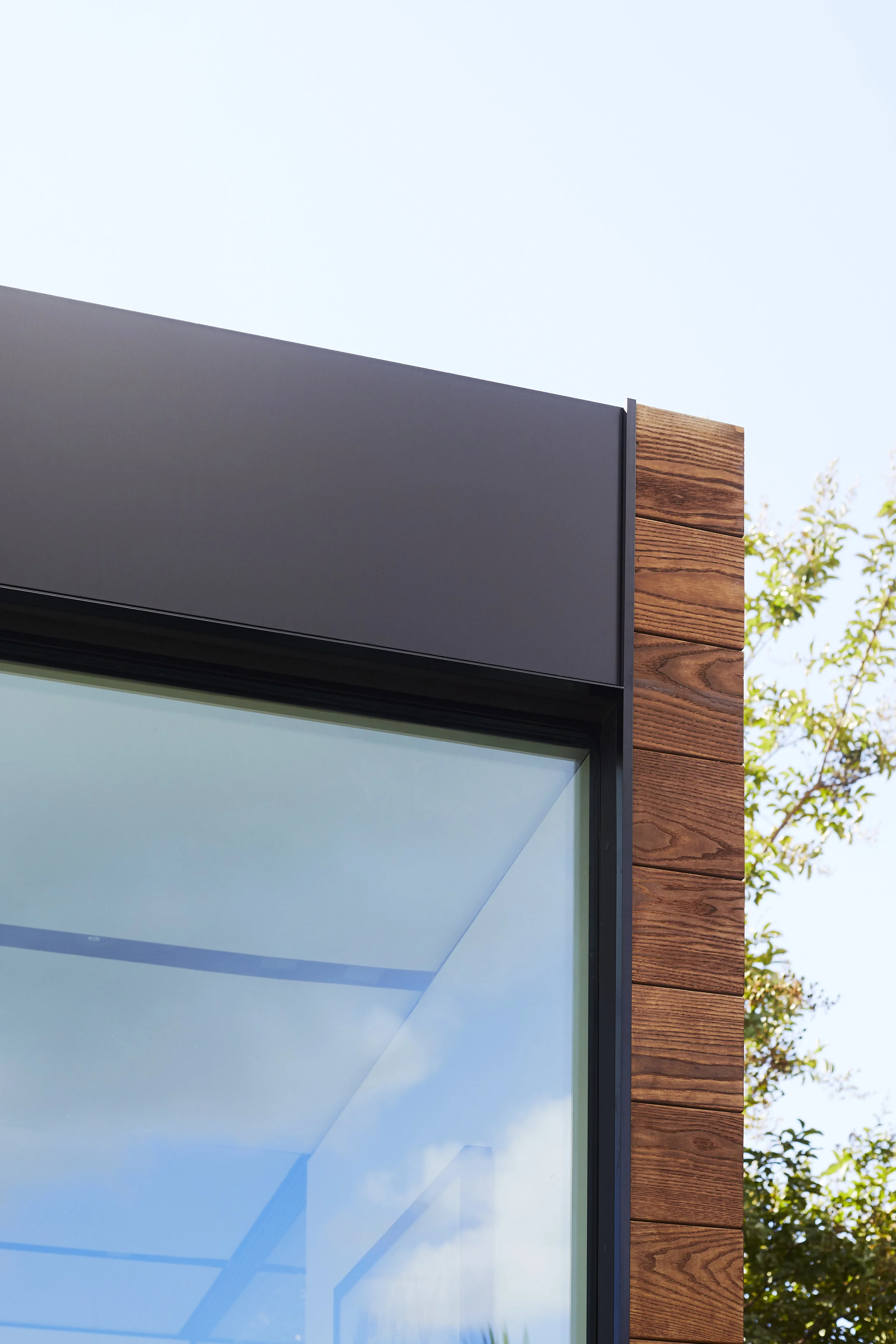 Corner_Detail_008.jpg