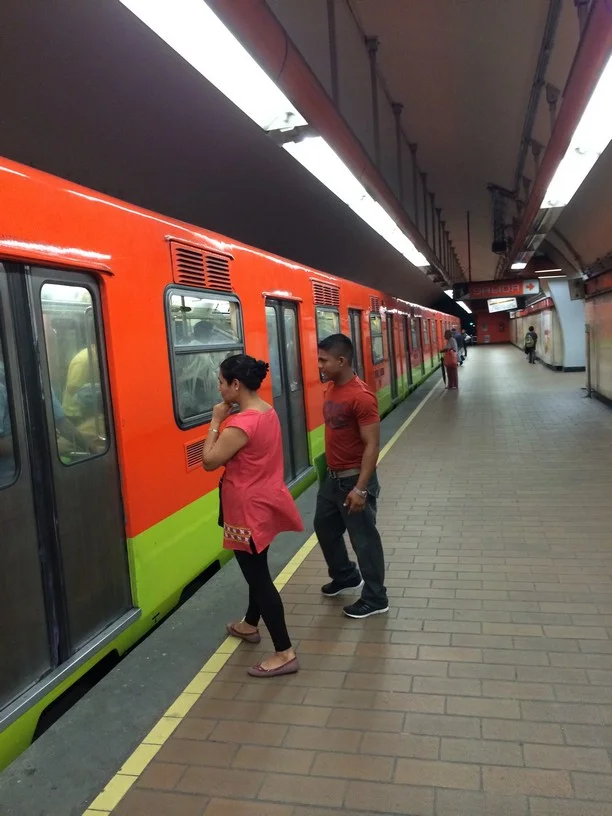 Mexico City Subways are clean