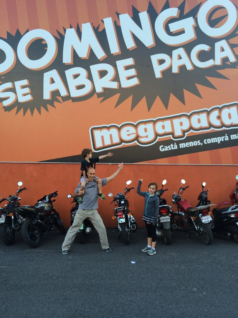 The entrance to the long awaited Xela MegaPaca. Elle was not so excited.