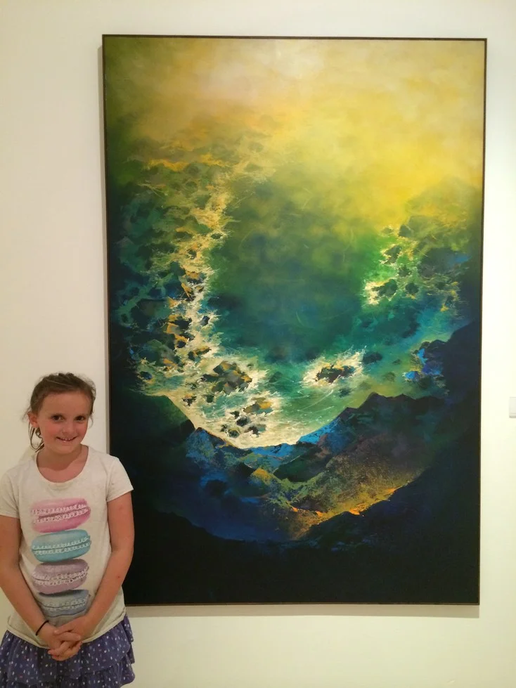 En este mar, by Mauricio Linares (1966) - Ela and I both decided this was our favorite painting in the whole museum. We went back to look at it a couple of times. 