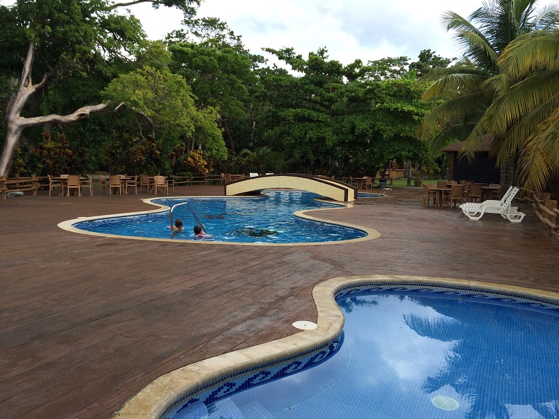 We had the pool all to ourselves. 