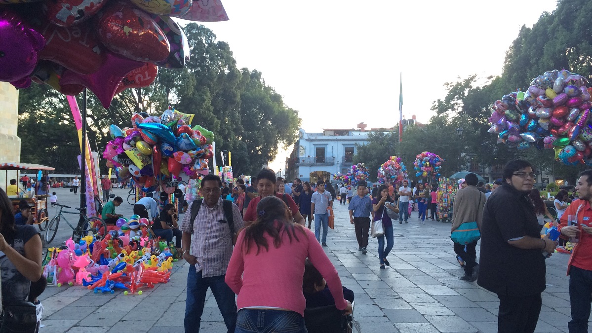 Street vendors selling all kinds of celebratory gifts