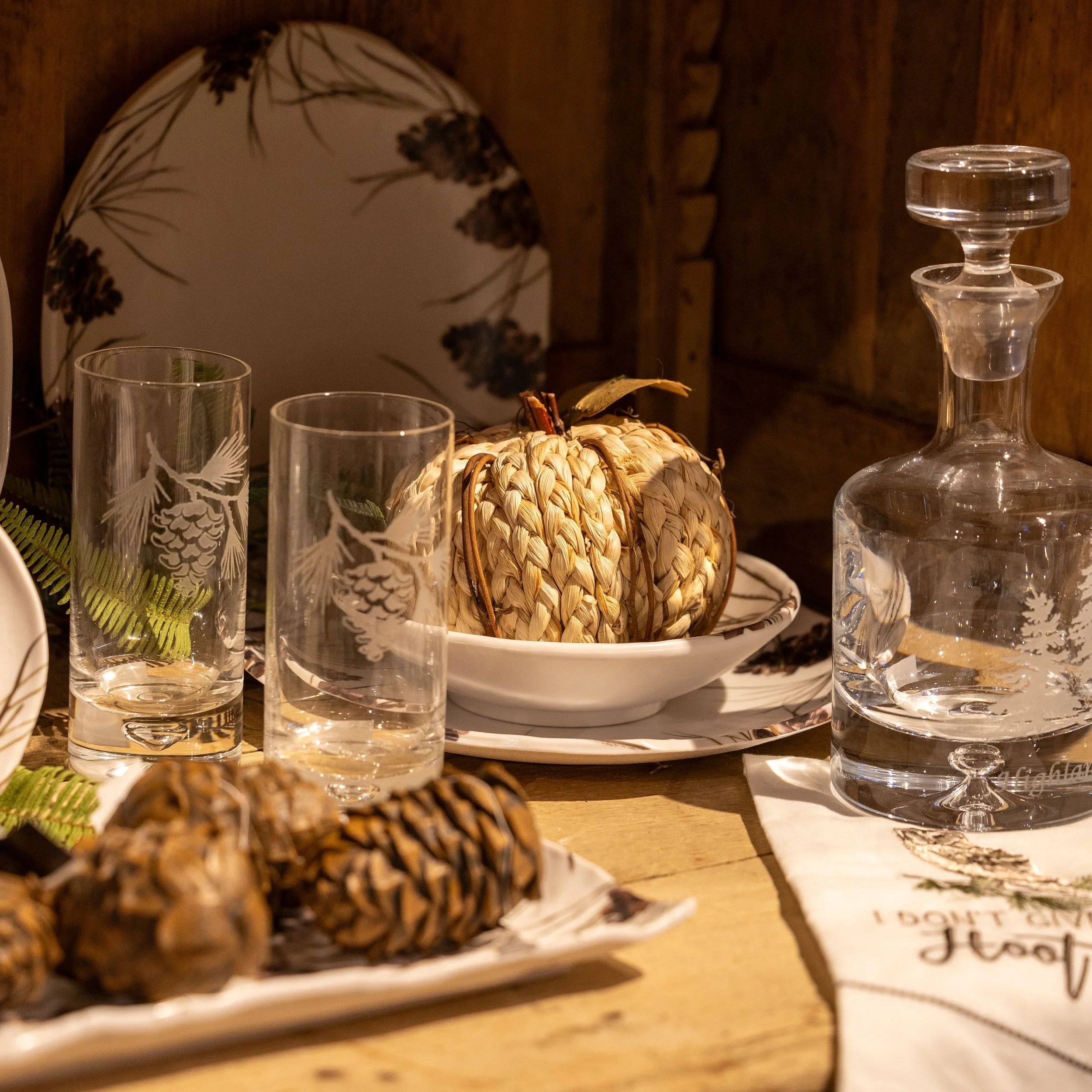Bring the beauty of the season to your table with timeless pieces inspired by the outdoors. 🍂✨

Find your fall favorites at The Summer House by Reeves.

#TheSummerHouseByReeves #FallDecor #TabletopDecor #MountainLiving #HomeInspiration