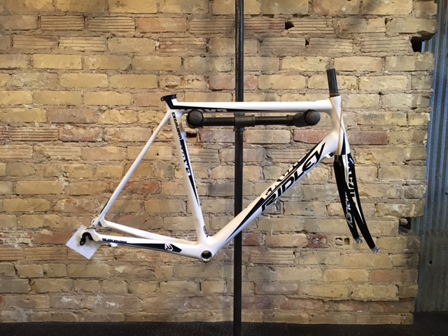 Ridley Excalibur. A lightweight bike designed to ride over hills, mountains and Belgium cobblestones. The Excalibur has an excellent combination of comfort and stiffness. Size: Large. Call for pricing.