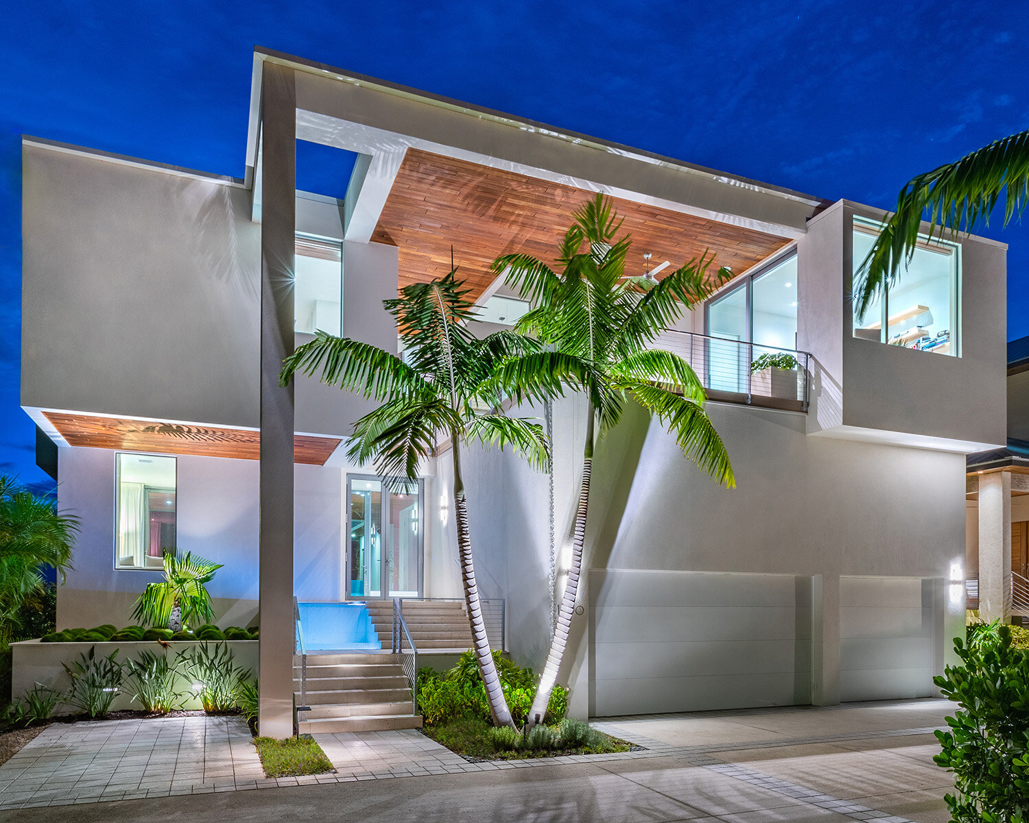 Element House - front exterior Sarasota architect Jonathan Parks.jpg