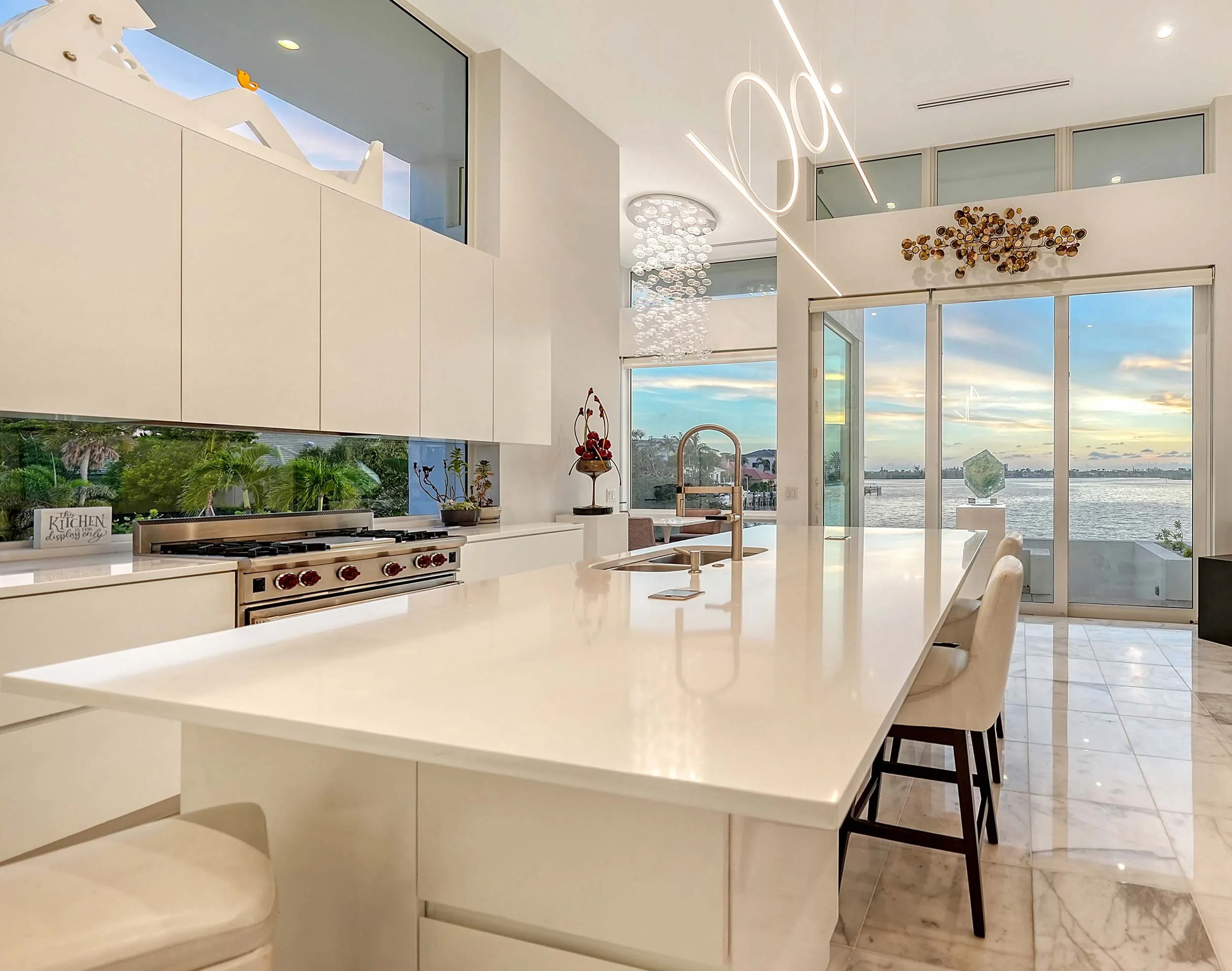 coastal-modern-home-interior-architect-jonathan-parks.jpg